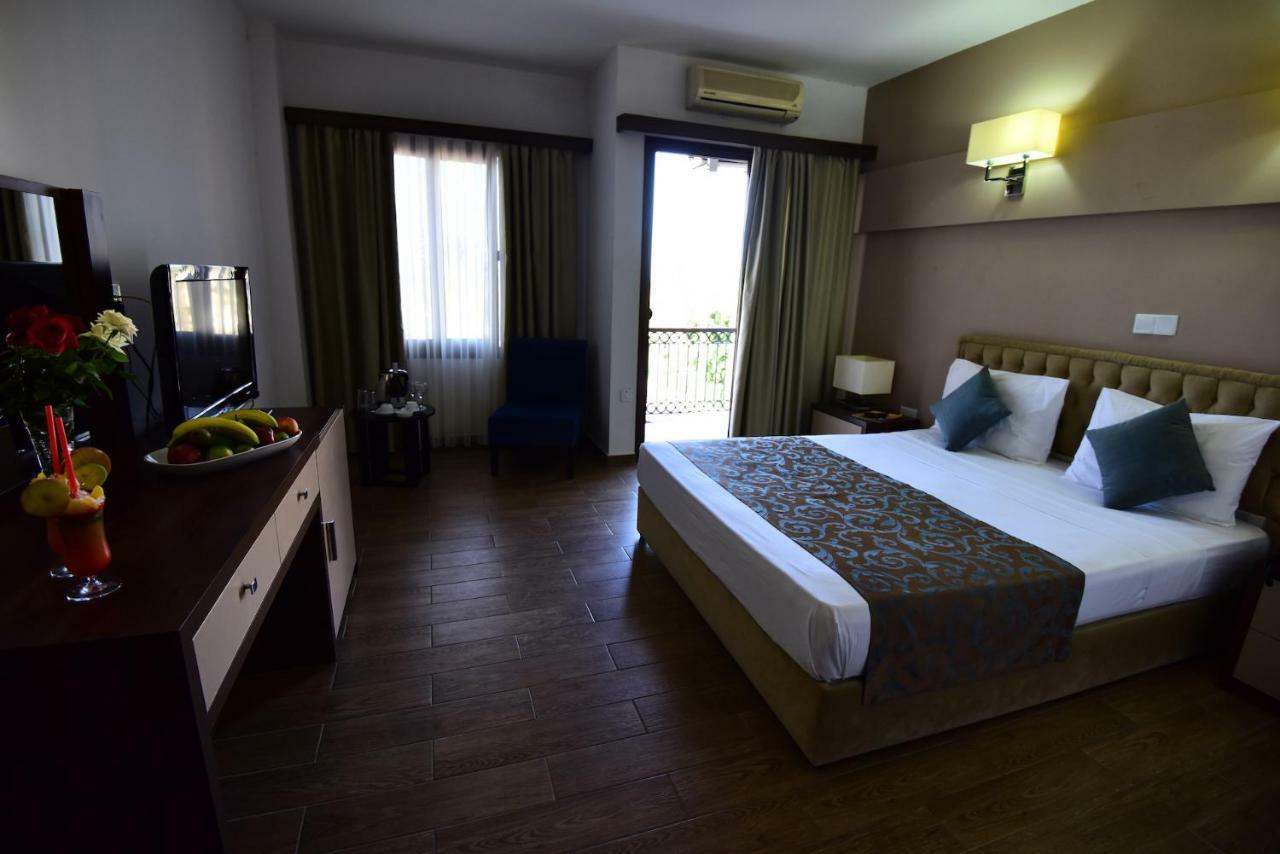 ואסילה Club Simena Hotel מראה חיצוני תמונה